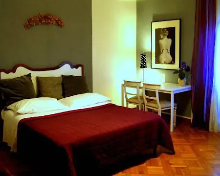 Ay Bed & Breakfast *